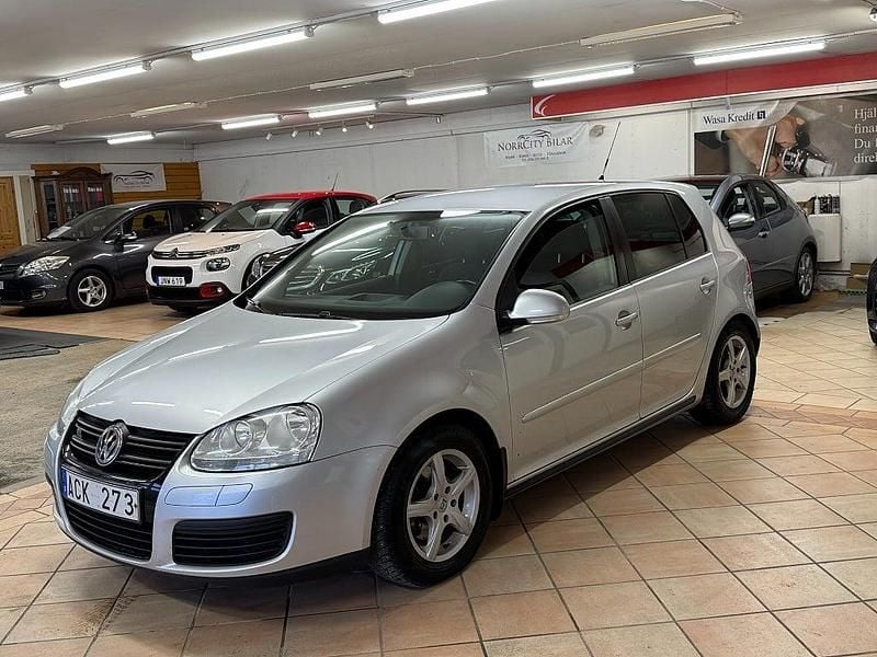 Silver Begagnad 2007 VW Golf VI GT Halvkombi | 34 800 kr (Bra pris) - Bild 1/4