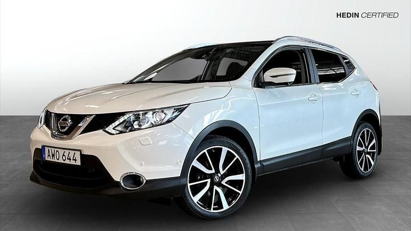 Vit (white) Begagnad 2016 Nissan Qashqai Pack SUV | 129 900 kr (Superpris) - Bild 1/4
