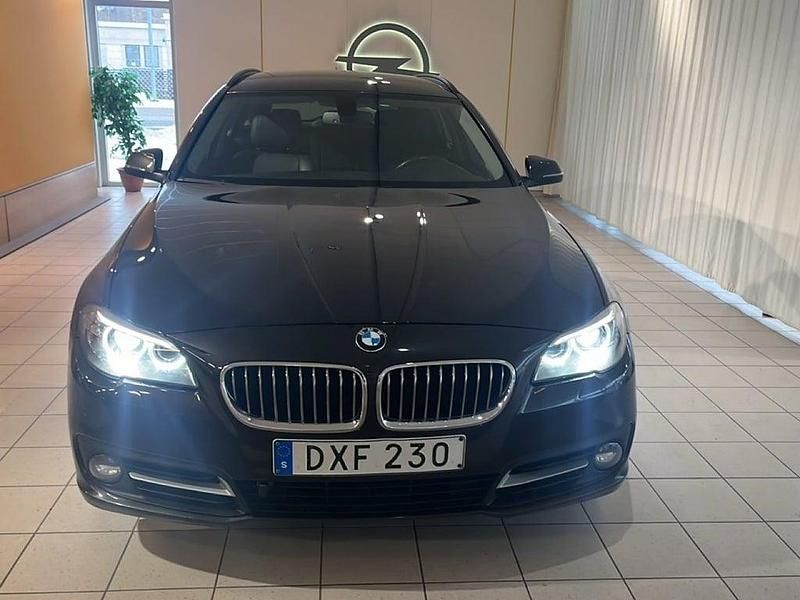 Begagnad BMW 520 190 HK (139 kW) 2014 Brun Kombi