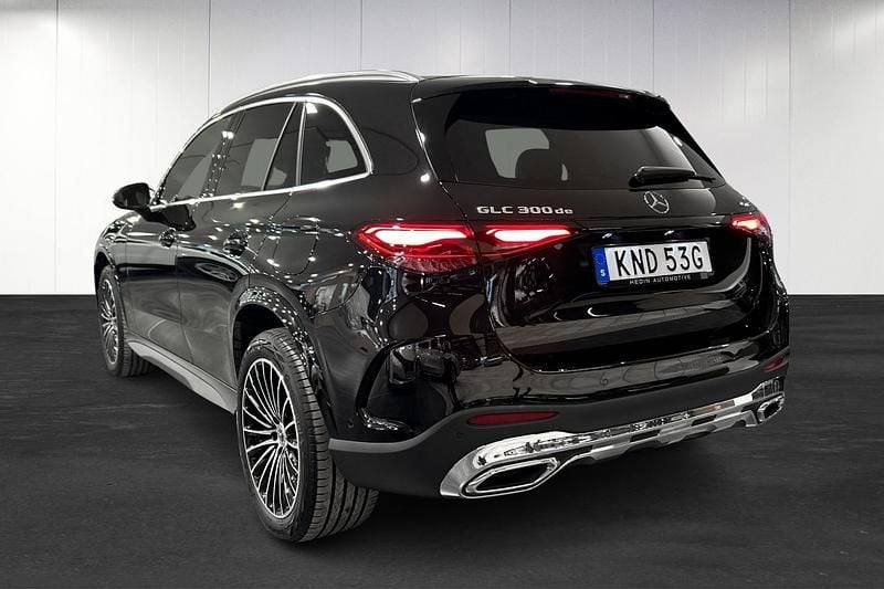 Begagnad Mercedes GLC300e Advanced Plus 197 HK (144 kW) 2025 Svart Kombi