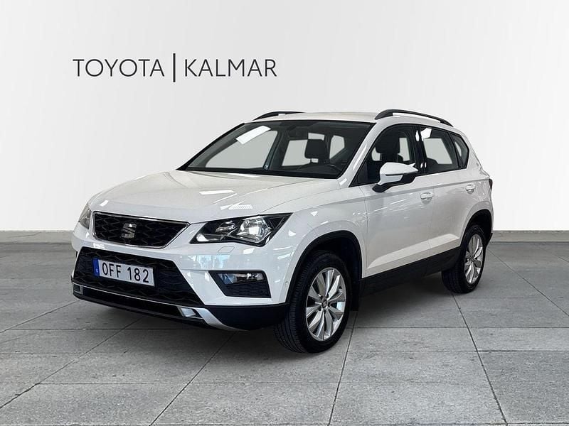Vit Begagnad 2017 Seat Ateca Style SUV | 145 000 kr (Marknadspris) - Bild 1/4