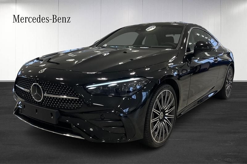 Svart (black) Ny 2024 Mercedes CLE220 AMG Line Premium Plus Sportkupé | 879 300 kr - Bild 1/4