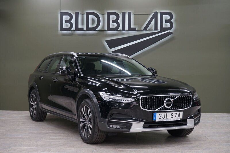 Svart Begagnad 2019 Volvo V90 CC Kombi | 319 900 kr (Marknadspris) - Bild 1/4
