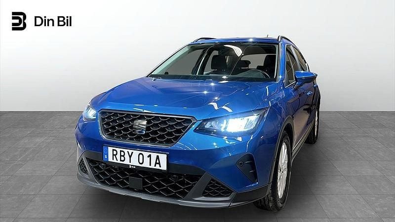 Ljusblå Begagnad 2025 Seat Arona Style SUV | 219 900 kr (Marknadspris) - Bild 1/4