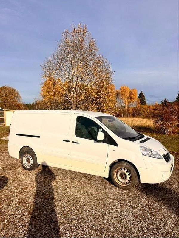 Vit Begagnad 2016 Peugeot Expert Van | 54 000 kr (Superpris) - Bild 1/4