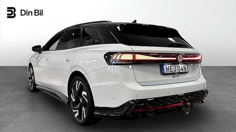 Begagnad VW ID.7 GTX 250 kW (340 HK) 2024 Vit Kombi