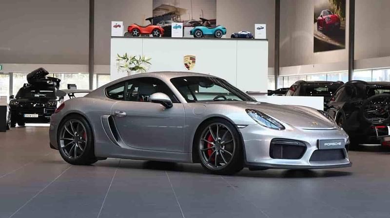 Silver Begagnad 2016 Porsche Cayman GT4 Sportkupé | 995 000 kr - Bild 1/1