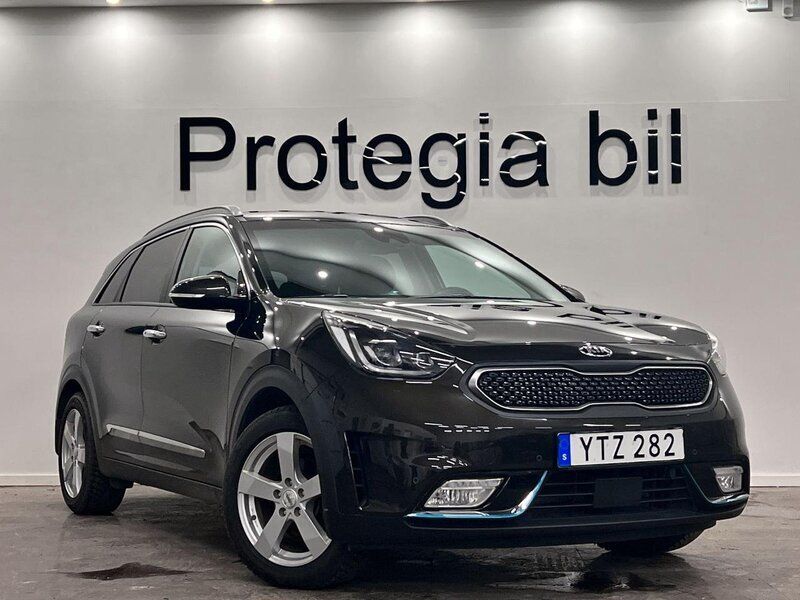 Brun Begagnad 2017 Kia Niro EX SUV | 209 900 kr (Lite dyr) - Bild 1/4