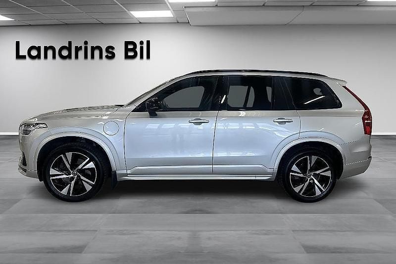 Begagnad Volvo XC90 R-Design 303 HK (222 kW) 2021 Silver SUV