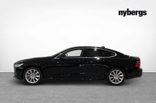 Begagnad Volvo S90 Momentum 192 HK (141 kW) 2019 Svart Sedan