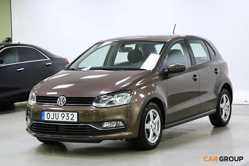 Begagnad VW Polo 90 HK (66 kW) 2017 Brun Halvkombi