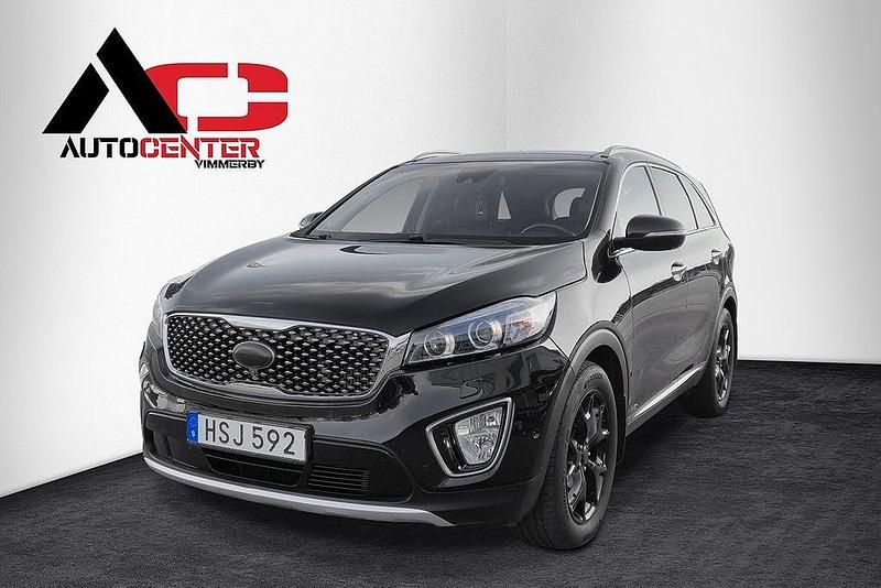 Svart Begagnad 2016 Kia Sorento SUV | 198 900 kr (Marknadspris) - Bild 1/4