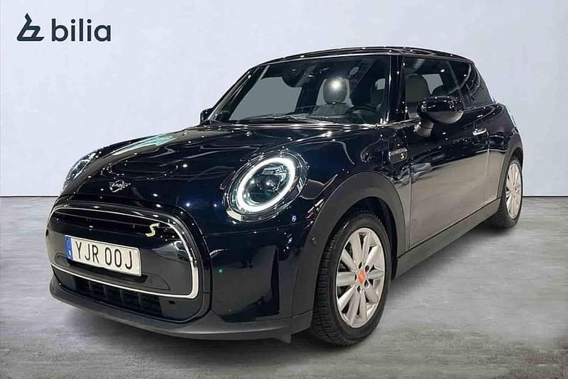 Svart Begagnad 2023 Mini Cooper SE Halvkombi | 249 000 kr - Bild 1/1