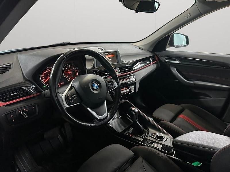 Begagnad BMW X1 Sport Line 150 HK (110 kW) 2016 Svart SUV