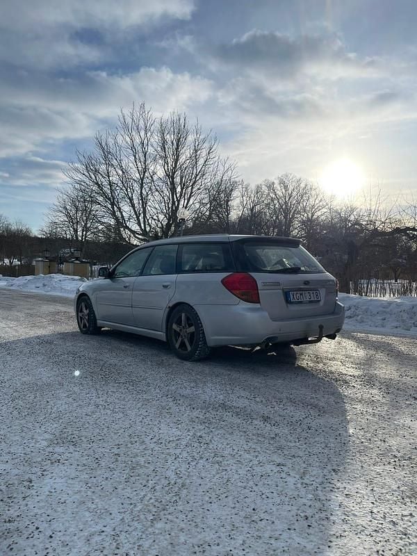 Begagnad Subaru Legacy 165 HK (121 kW) 2006 Kombi