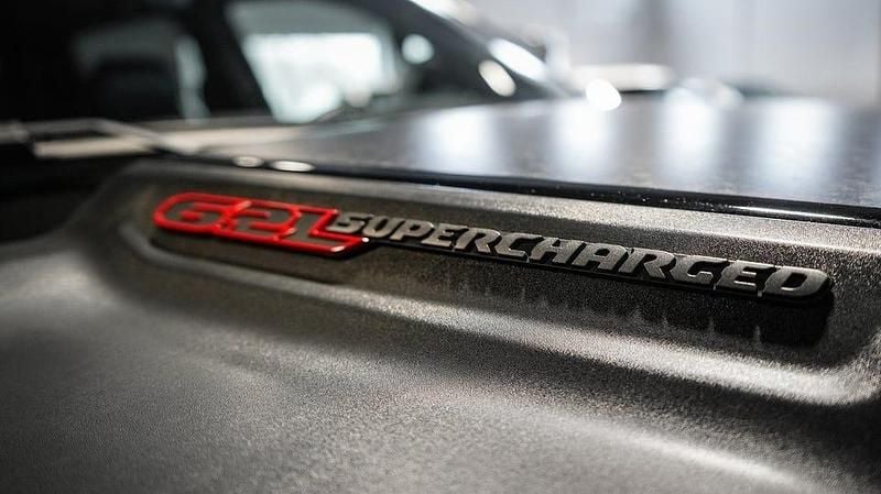 Begagnad Dodge Ram 711 HK (522 kW) 2022 Diamond black crystal pearlcoat