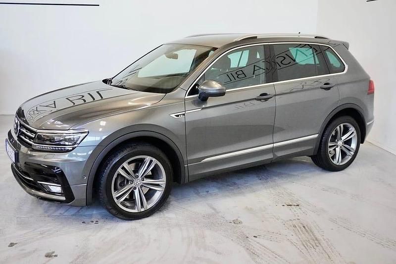 Begagnad VW Tiguan R-line 190 HK (139 kW) 2017 Silver SUV