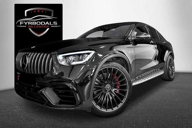 Svart Begagnad 2021 Mercedes GLC63 AMG AMG Sportkupé | 645 000 kr (Marknadspris) - Bild 1/4