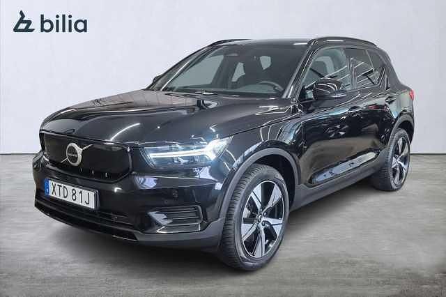Svart Begagnad 2022 Volvo XC40 Core SUV | 329 000 kr - Bild 1/3