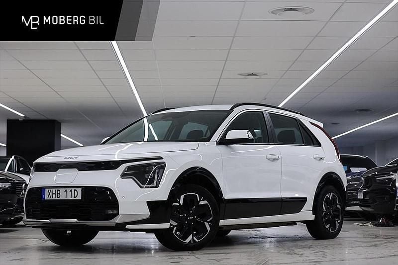 Vit Begagnad 2022 Kia e-Niro SUV | 279 900 kr (Marknadspris) - Bild 1/2