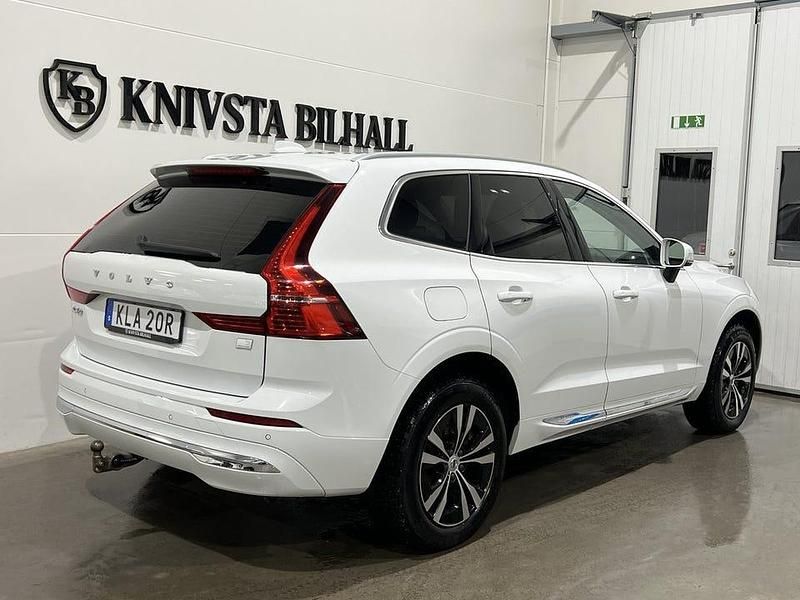 Begagnad Volvo XC60 Inscription 340 HK (250 kW) 2022 Vit SUV