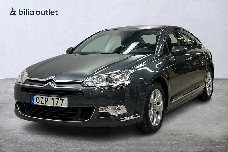 Grå Begagnad 2016 Citroën C5 Sedan | 109 900 kr (Marknadspris) - Bild 1/3