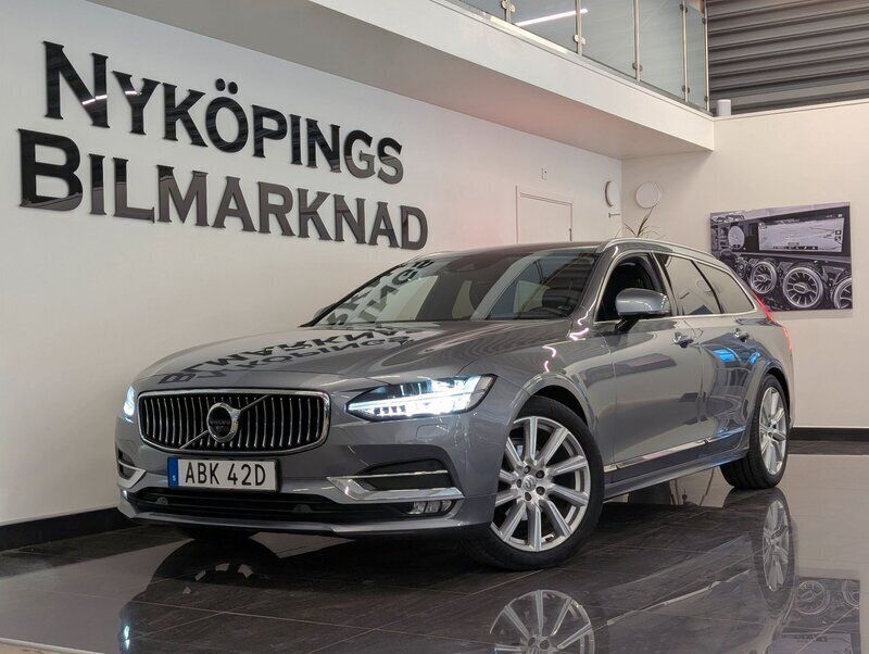 Grå Begagnad 2020 Volvo V90 Inscription Kombi | 337 900 kr (Marknadspris) - Bild 1/4
