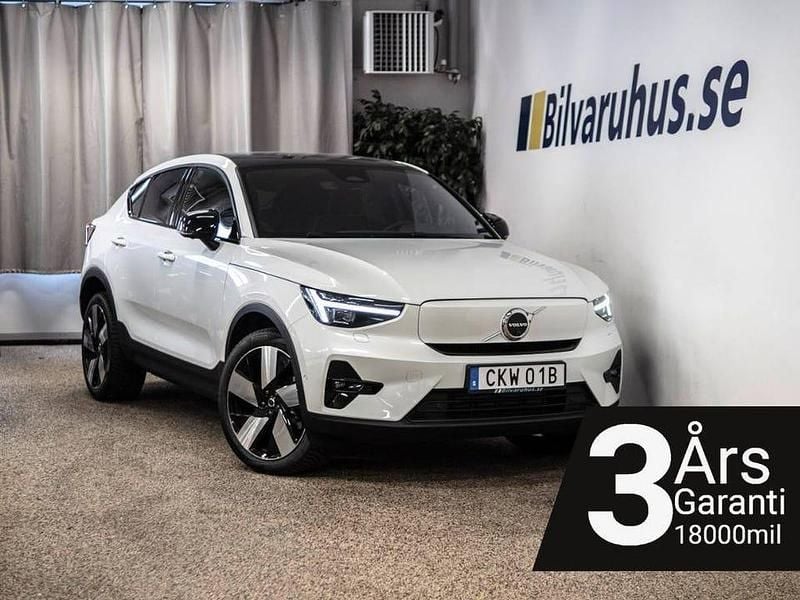 Begagnad Volvo EC40 Ultimate 185 kW (252 HK) 2024 Vitmetallic SUV