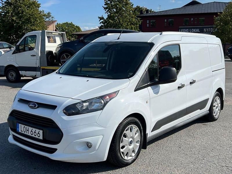 Vit Begagnad 2018 Ford Transit Connect Minibuss | 124 900 kr (Marknadspris) - Bild 1/4