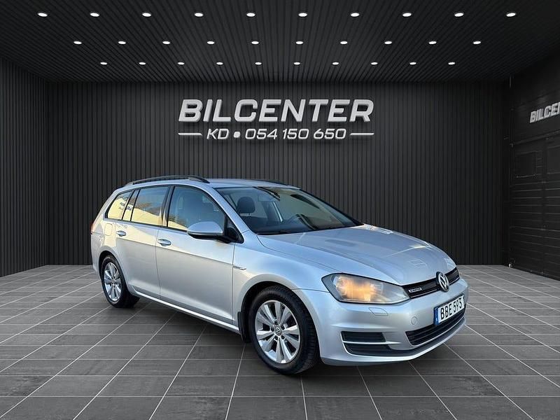 Silver Begagnad 2014 VW Golf VII Kombi | 69 900 kr (Lite dyr) - Bild 1/4