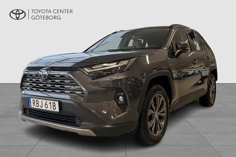 Begagnad Toyota RAV4 Hybrid Executive 224 HK (164 kW) 2024 Grå SUV