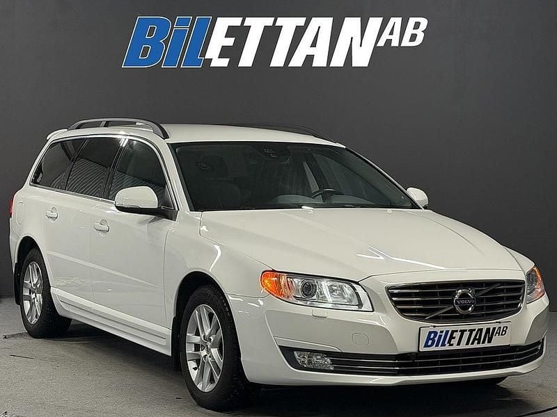 Begagnad Volvo V70 Momentum 180 HK (132 kW) 2014 Vit Kombi