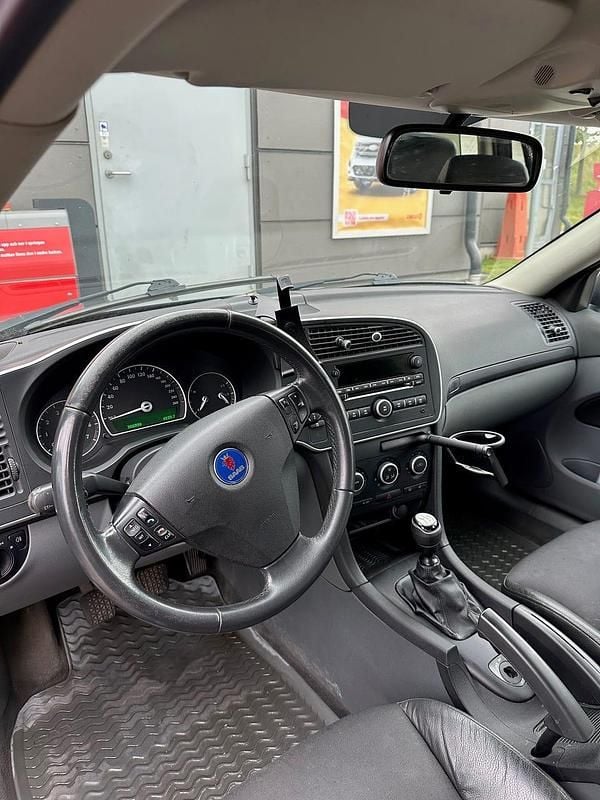 Begagnad 2007 Saab 9-3 Kombi | 22 000 kr (Lite dyr) - Bild 1/4