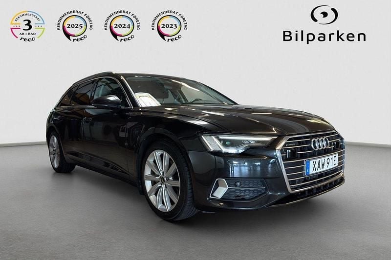Grå Begagnad 2021 Audi A6 Sport Kombi | 279 990 kr (Marknadspris) - Bild 1/4