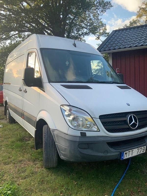Vit Begagnad 2012 Mercedes Sprinter Van | 85 000 kr (Superpris) - Bild 1/3