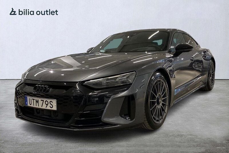 Grå Begagnad 2021 Audi e-tron GT quattro Sedan | 539 900 kr (Dyr) - Bild 1/4