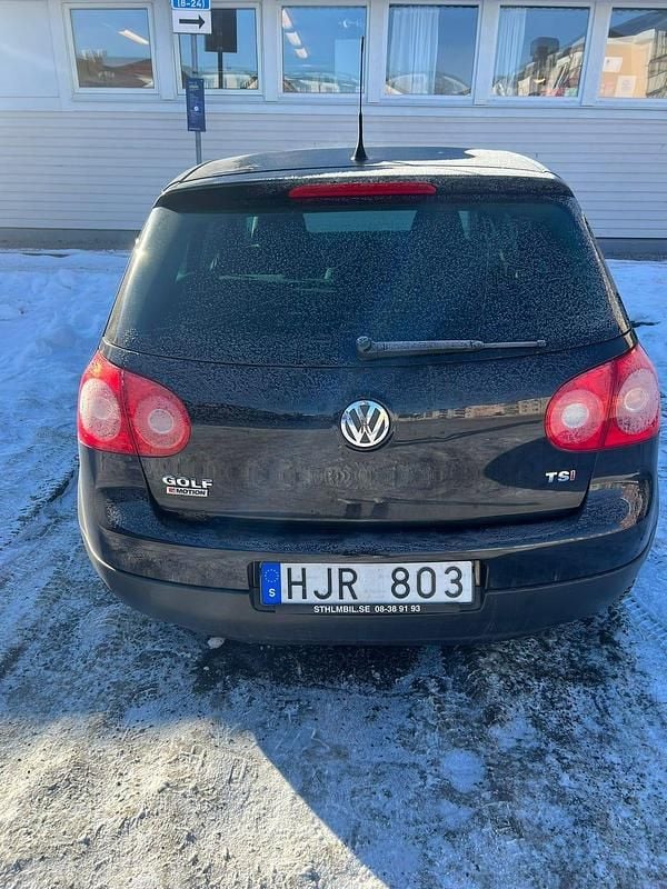 Begagnad VW Golf VI 140 HK (102 kW) 2008 Halvkombi