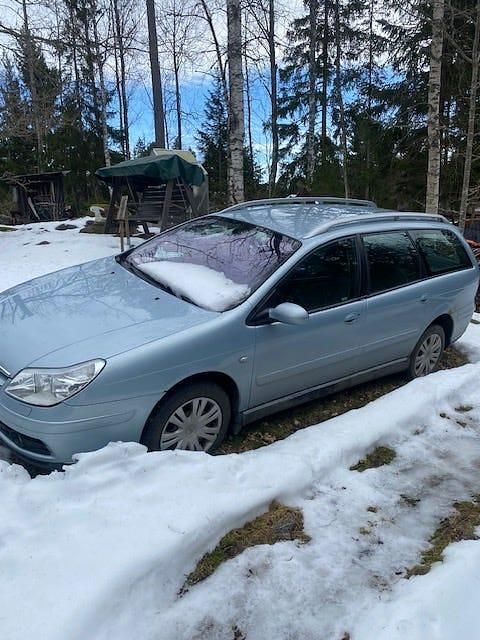 Begagnad Citroën C5 140 HK (102 kW) 2005 Ljusblå Kombi