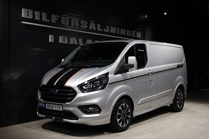 Silver metallic Begagnad 2019 Ford Transit Custom Sport Van | 269 000 kr (Marknadspris) - Bild 1/4