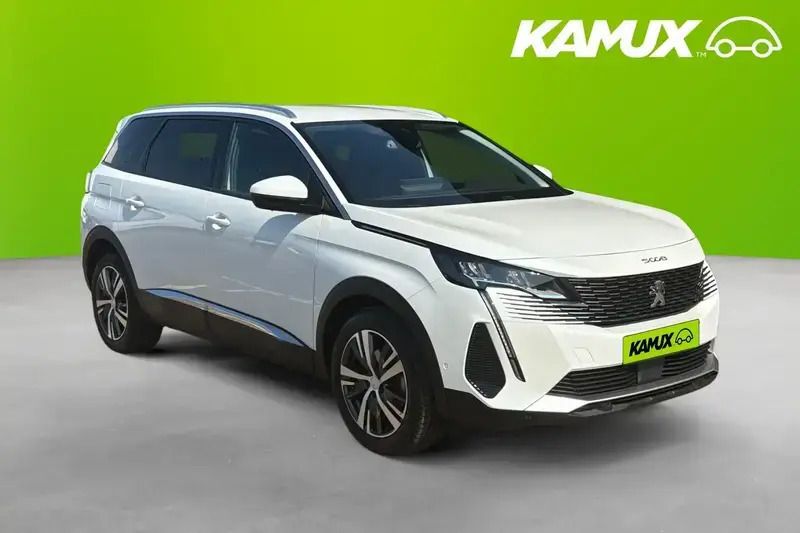 Vit Begagnad 2021 Peugeot 5008 Minibuss | 269 000 kr (Marknadspris) - Bild 1/4