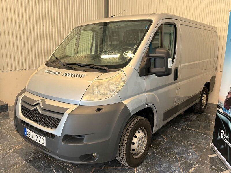 Silver Begagnad 2012 Citroën Jumper Minibuss | 84 900 kr - Bild 1/4