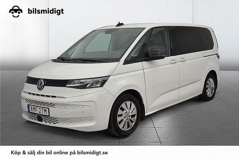 Vit Begagnad 2023 VW Multivan Minibuss | 499 800 kr (Superpris) - Bild 1/3