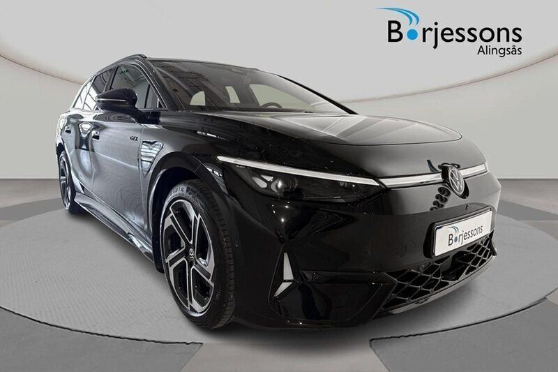 Svart Ny 2025 VW ID.7 GTX Sedan | 713 500 kr (Marknadspris) - Bild 1/4