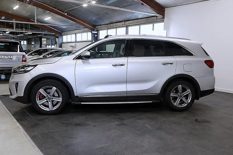 Begagnad Kia Sorento GT-Line 200 HK (147 kW) 2019 Grå SUV