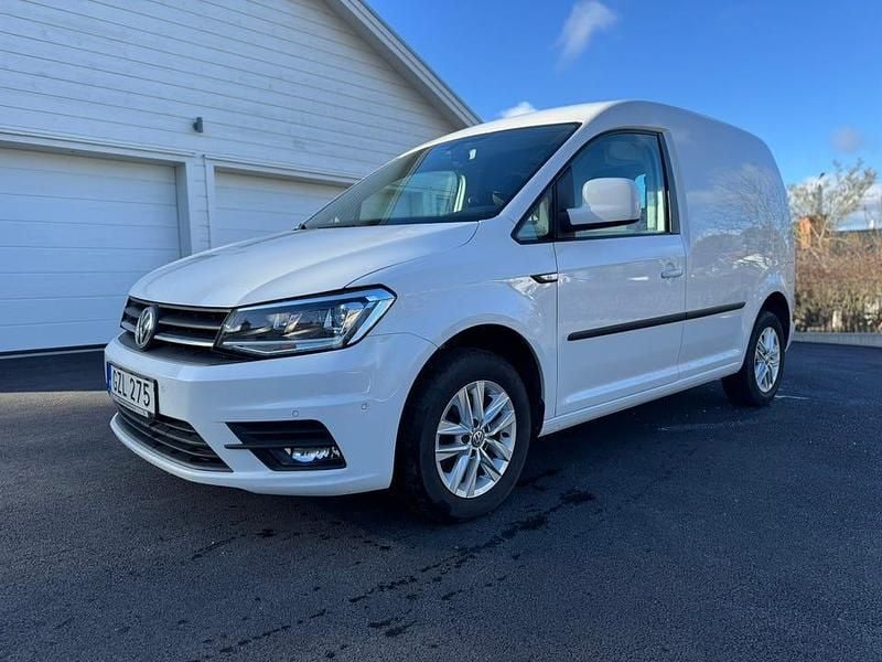 Solid white Begagnad 2020 VW Caddy Minibuss | 139 000 kr (Superpris) - Bild 1/4