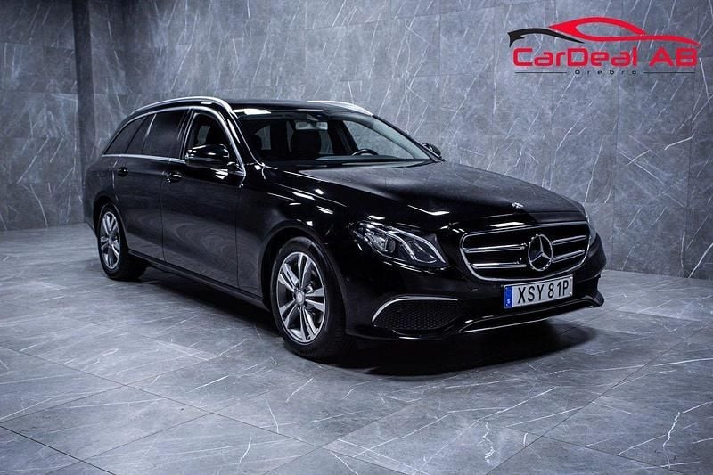 Svart Begagnad 2019 Mercedes E200 Avantgarde Kombi | 249 800 kr (Marknadspris) - Bild 1/4