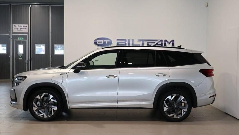 Begagnad Skoda Kodiaq SportLine 204 HK (150 kW) 2025 Brilliant silver metallic SUV