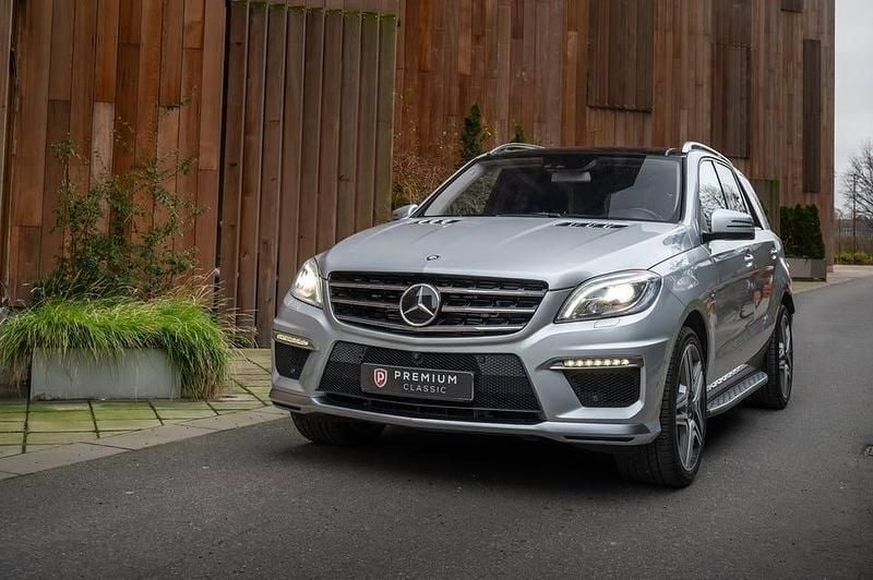 Silver Begagnad 2014 Mercedes ML63 AMG AMG SUV | 459 000 kr - Bild 1/4