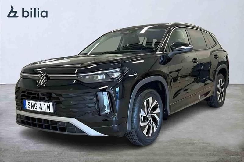 Svart Ny 2025 VW Tayron SUV | 529 800 kr - Bild 1/1