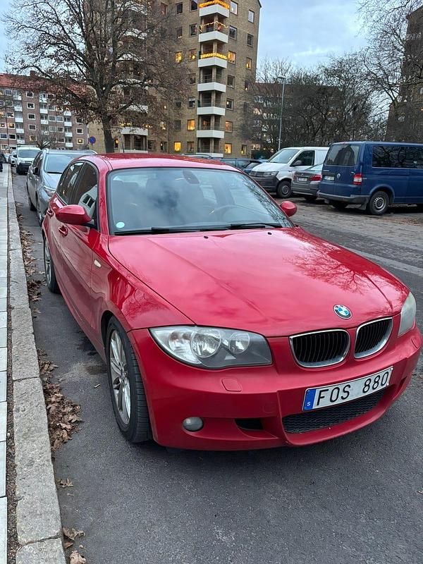 Begagnad BMW 120 170 HK (125 kW) 2007 Halvkombi